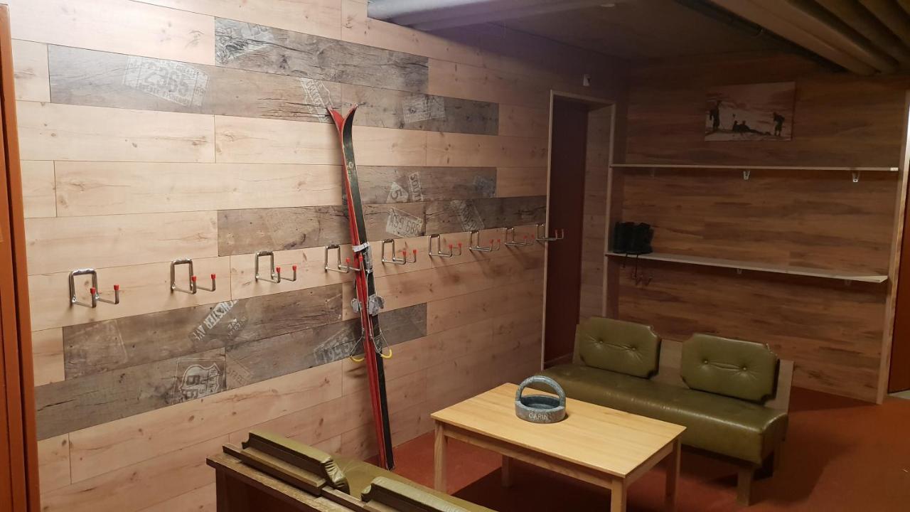 Hotel Mira Tujetsch Bagian luar foto